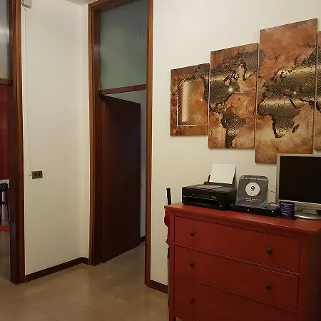 فندق مبيت وإفطار Fl Il Danubio بيرغامو